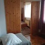 U Tadeusza Quarto em Acomodações Particulares *